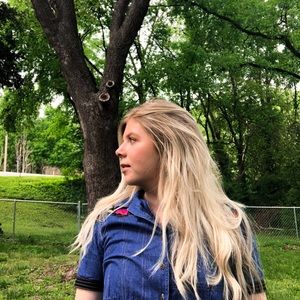 Meet your Posher, Lacie